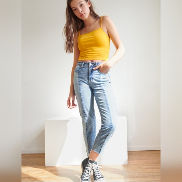 Garage Two-Tone High Rise Mom Jeans Size 1 - Picture 3 of 16